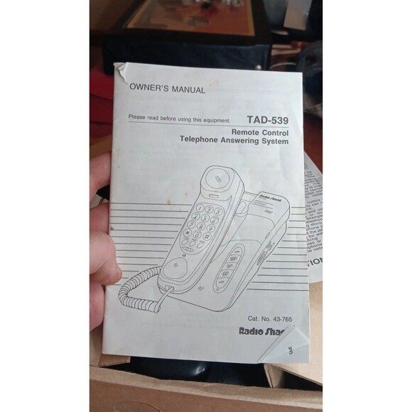 Vintage Radio Shack Touch-Tone Remote Control Answering System Phone (No Cords) - Picture 6 of 12